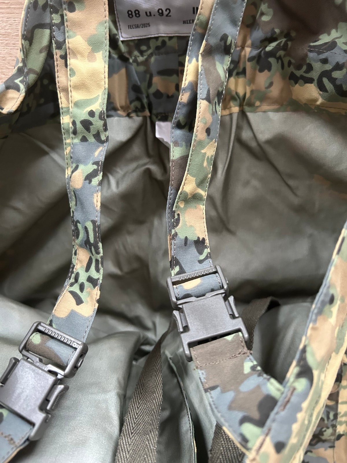 Austrian Tarnanzug Neu Waterproof Pants