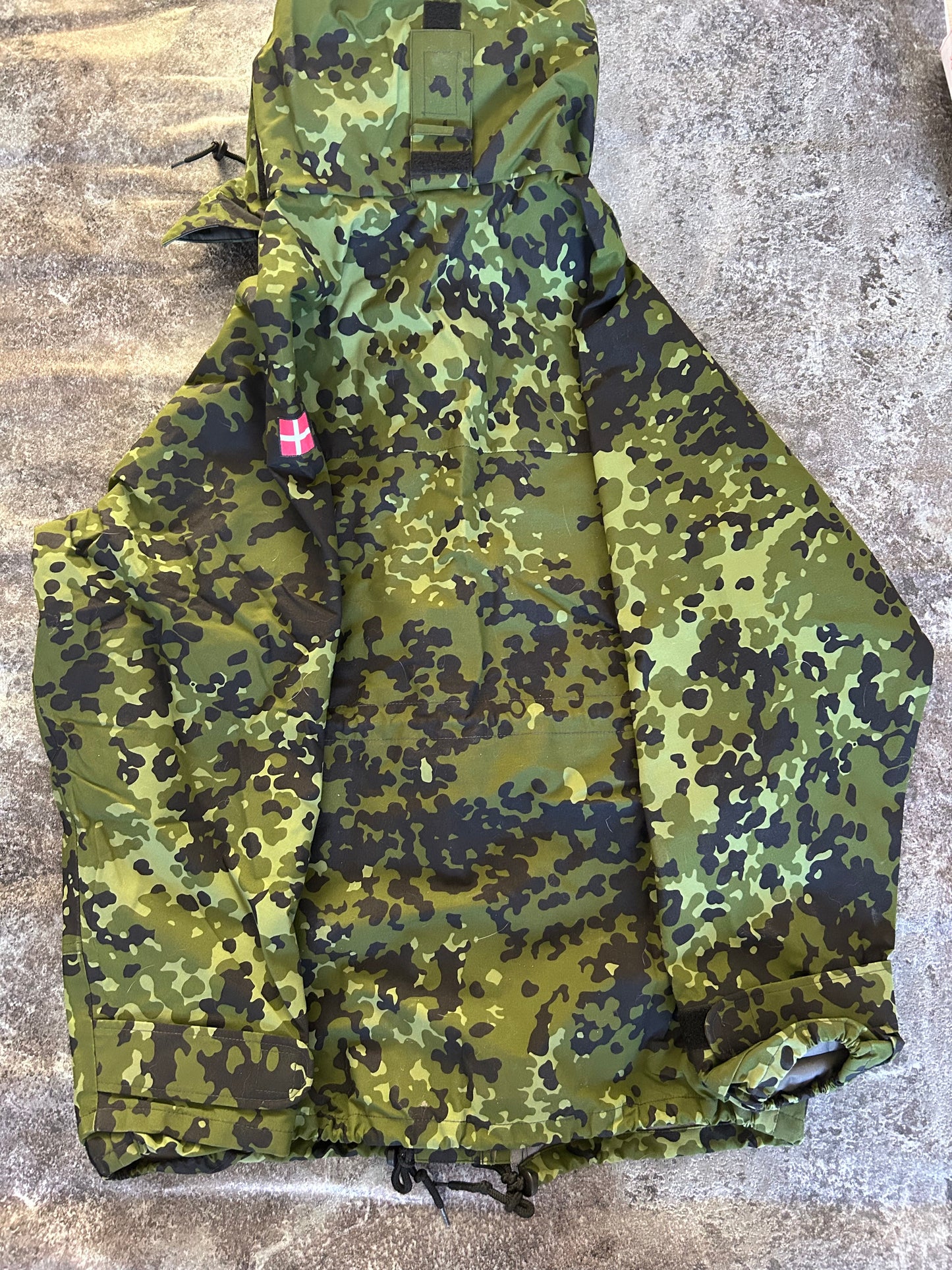 Danish Hardshell Jacket with Hood