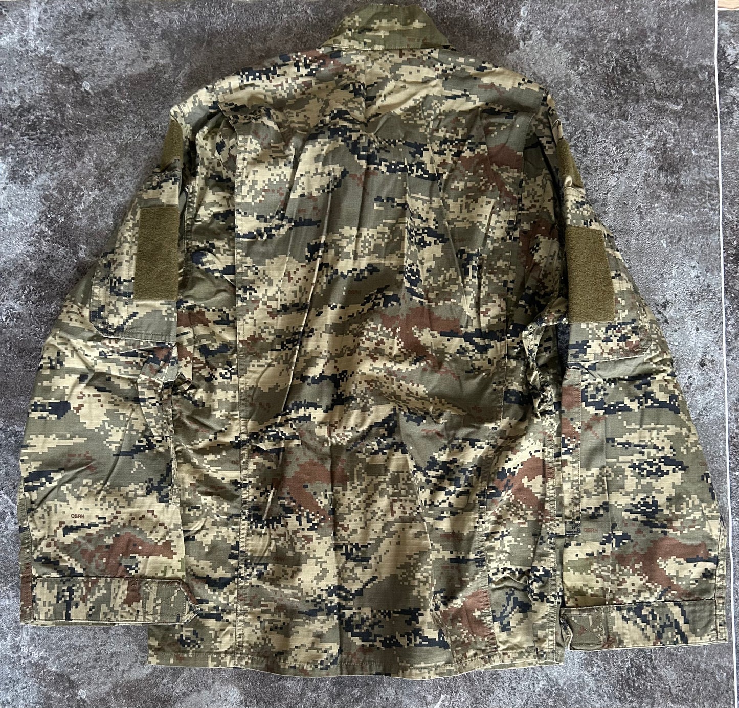CROPAT woodland shirt