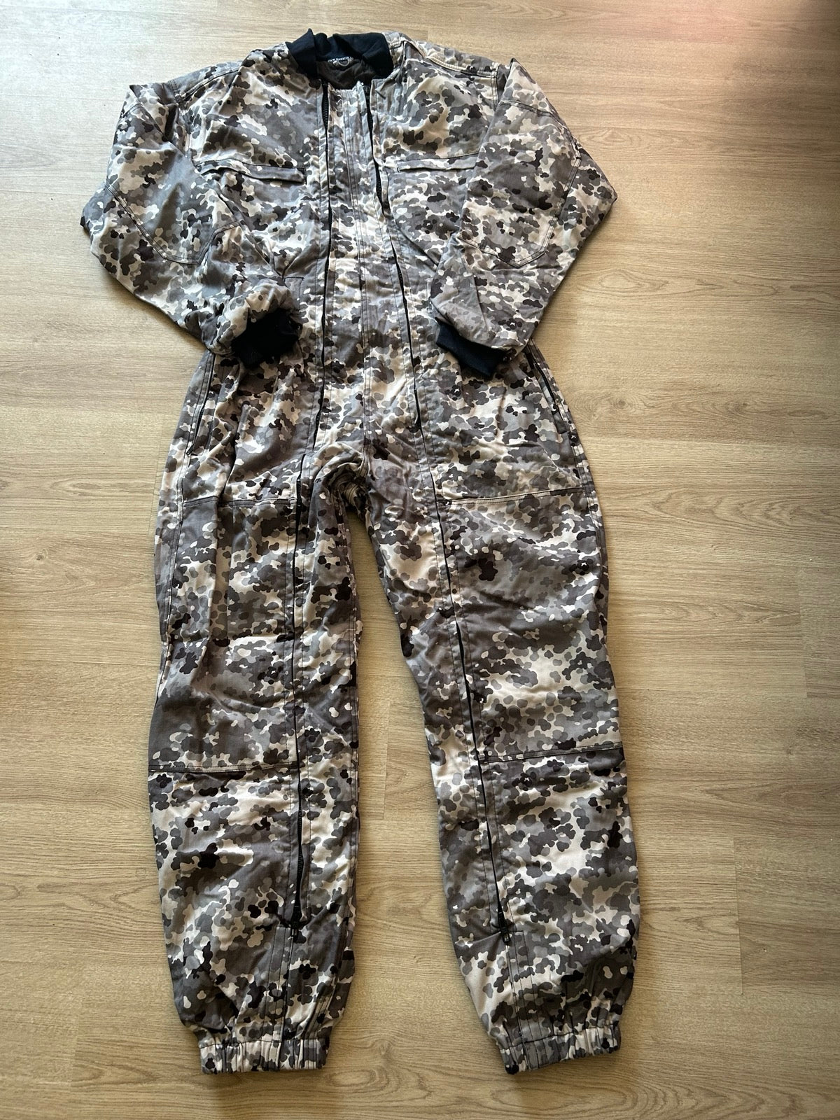 Ultra Rare - Polish Plamiak AT 1 Suit
