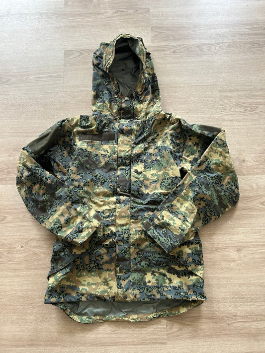 Austrian Tarnanzug Neu Waterproof Jacket