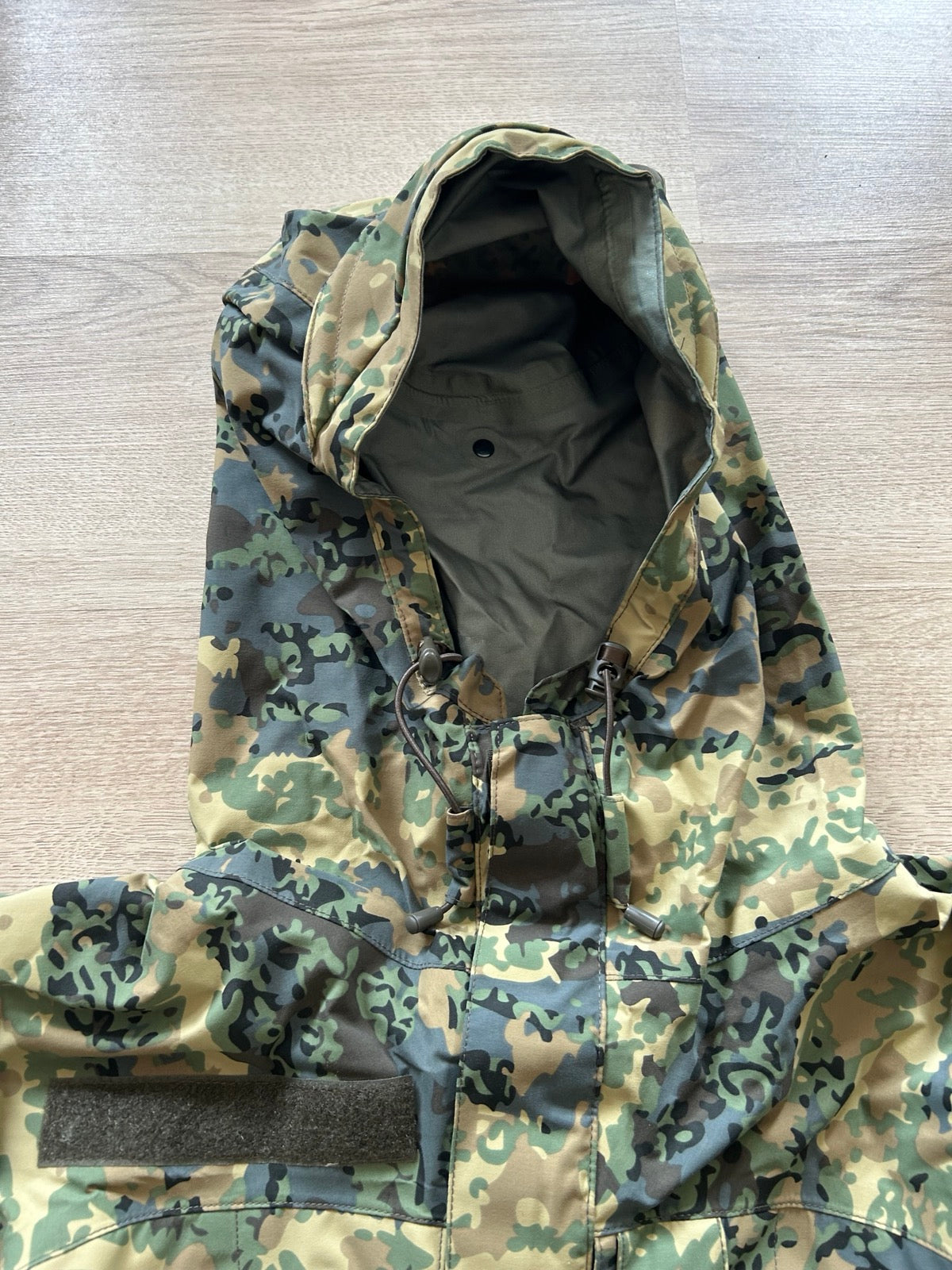 Austrian Tarnanzug Neu Waterproof Jacket
