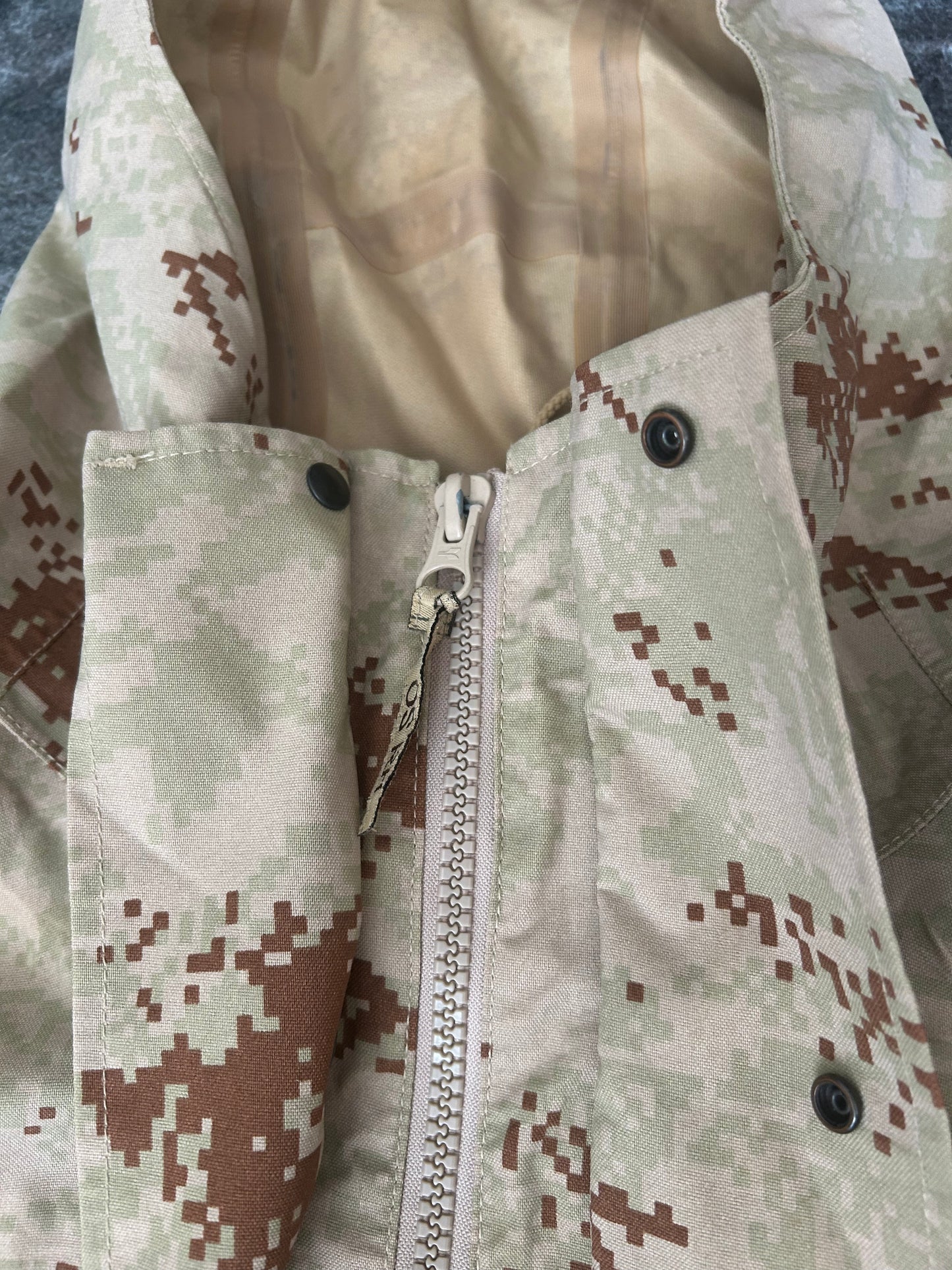 CROPAT Desert Jacket Hardshell