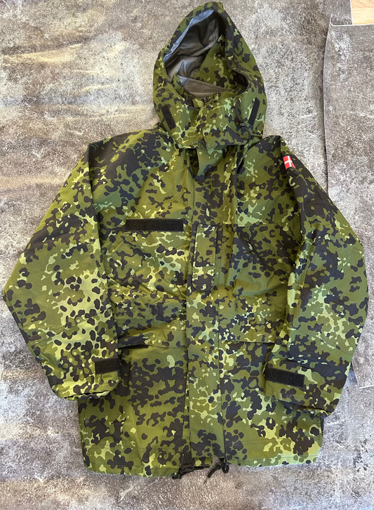 Danish Hardshell Jacket with Hood