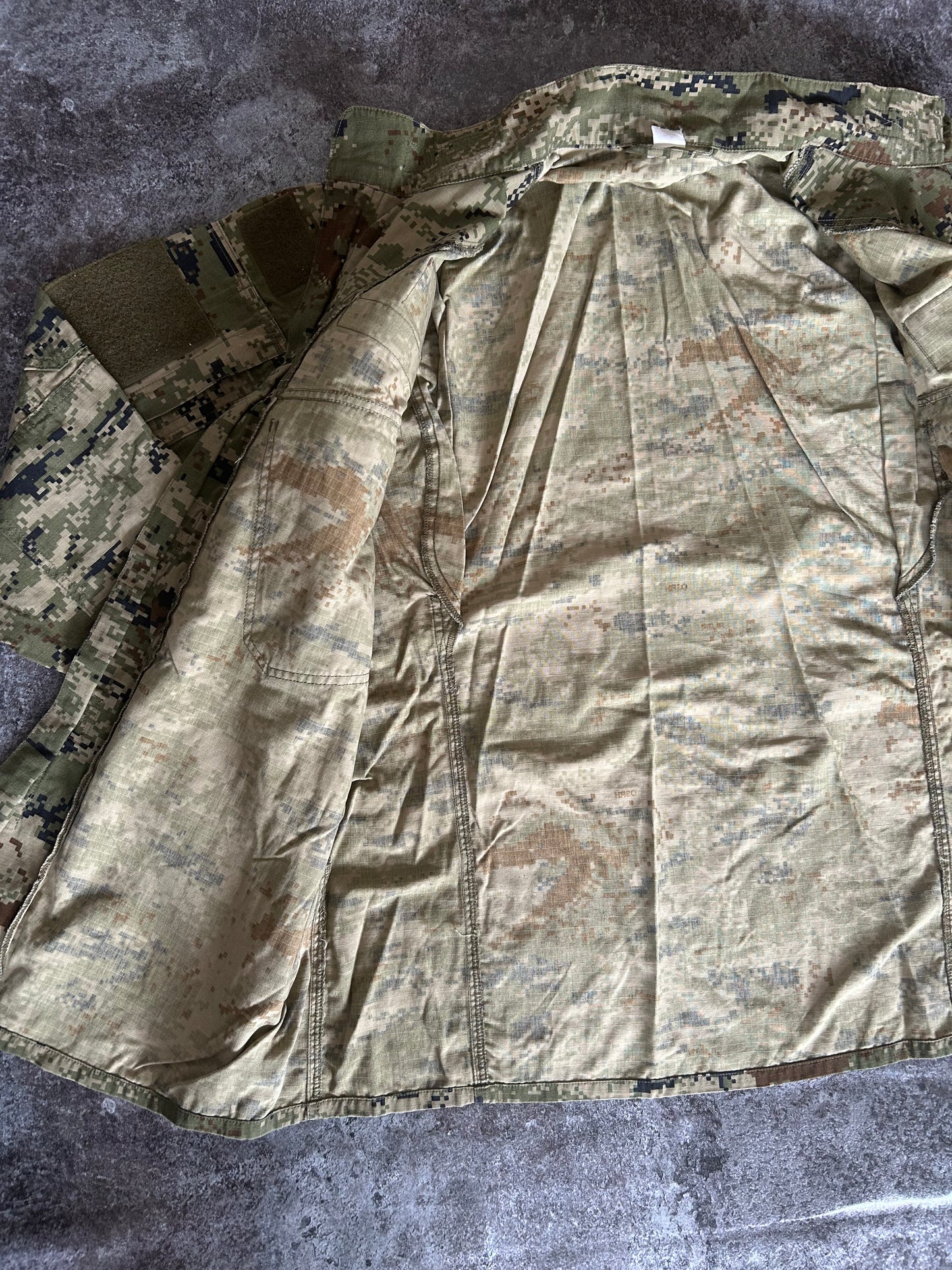 CROPAT woodland shirt