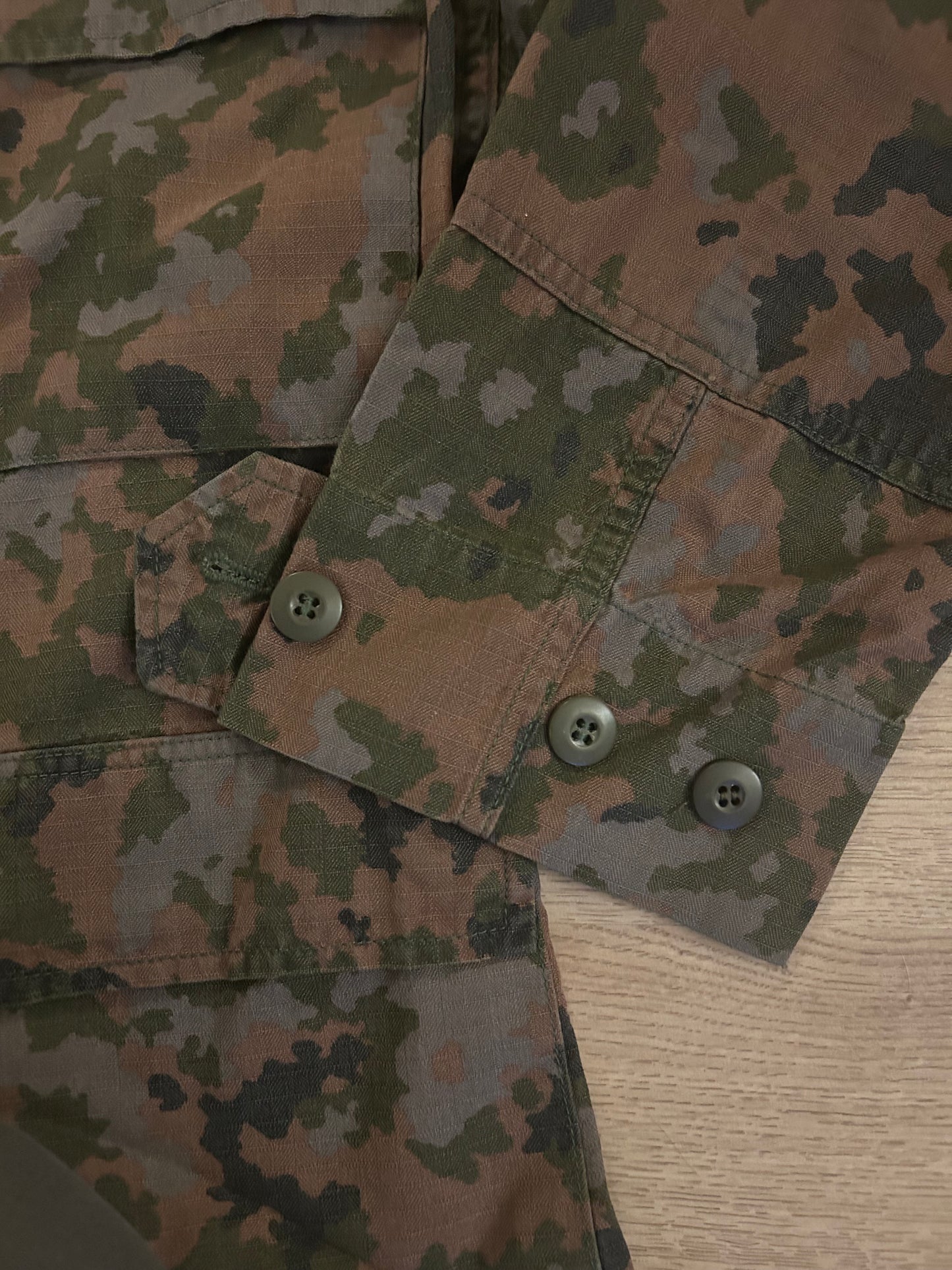 Luxembourg M2011 Shirt Original - As New