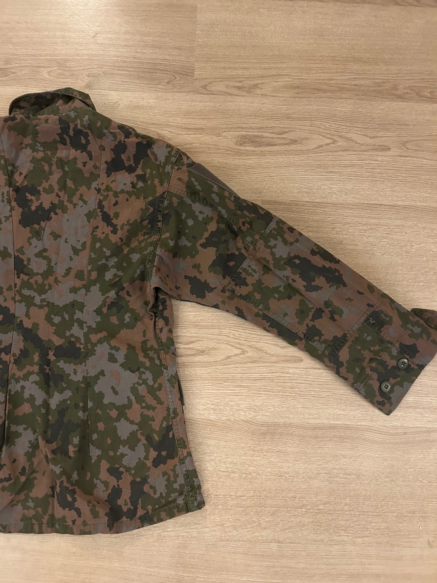 Luxembourg M2011 Shirt Original - As New