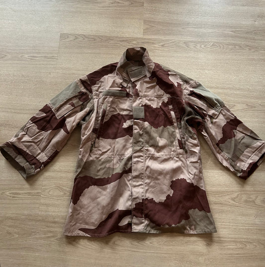 Weird Modded Daguet Shirt