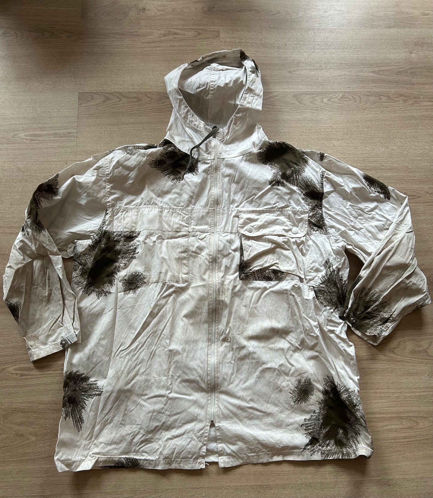 German Schneetarn Set with Canteens