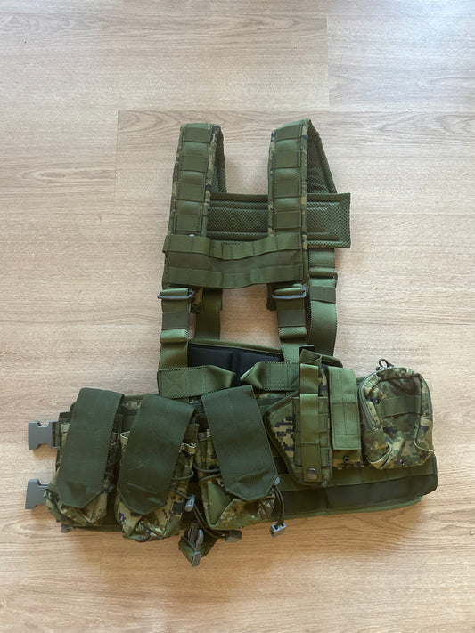 CROPAT Chest Rig with Pouches