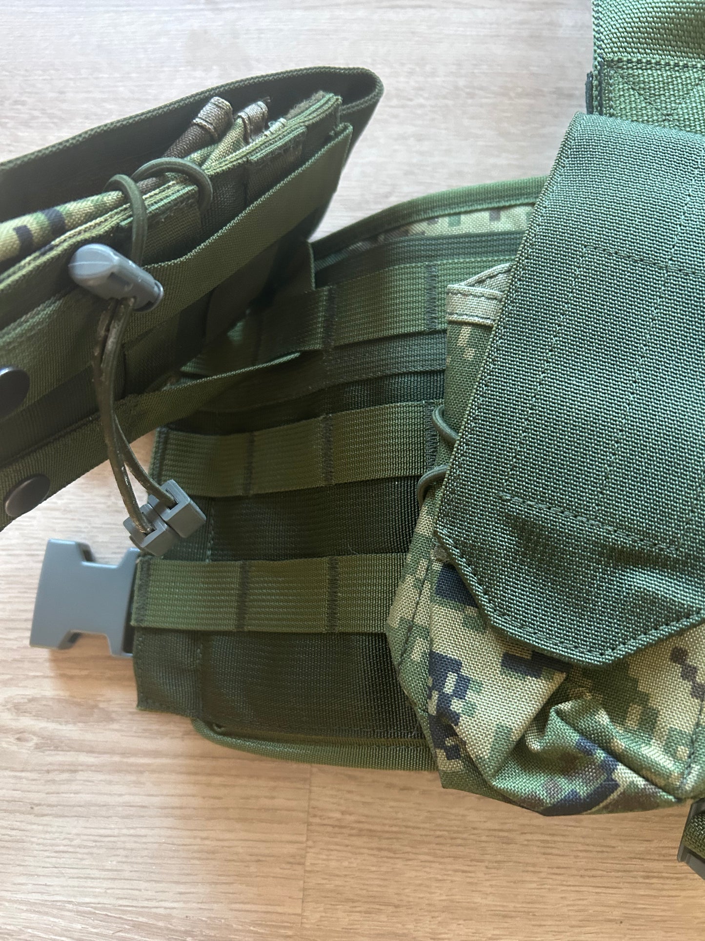 CROPAT Chest Rig with Pouches